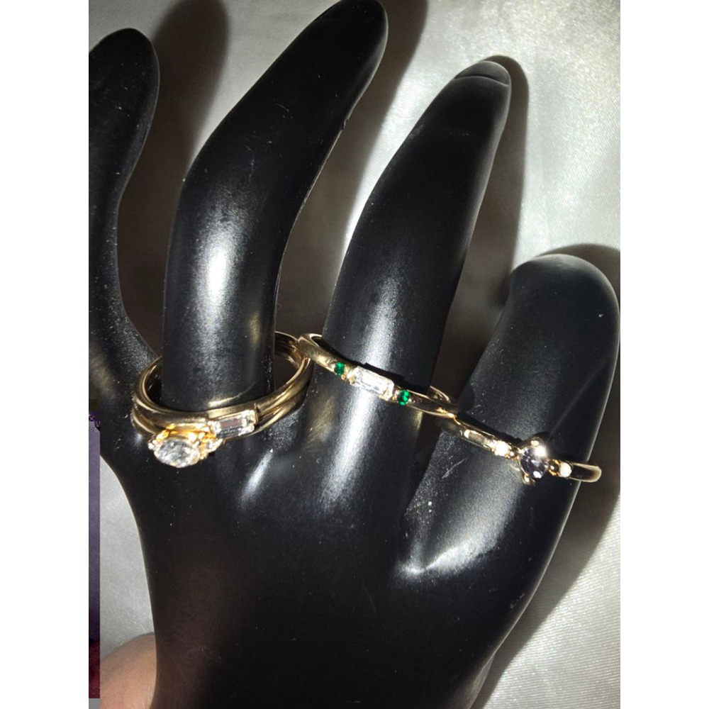 Pretty Little Ring Set! - Picture 3 of 8